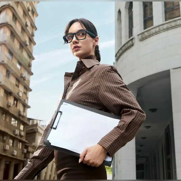 OhO Smart Glasses Blue Lens, Bluetooth Speaker,Indoor/Outdoor UV Protection - Picture 3 of 7